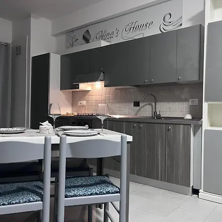 Nina'S House 3 , A 300 Metri Dal Mare Apartment Santa Caterina Dello Ionio Marina Exterior photo